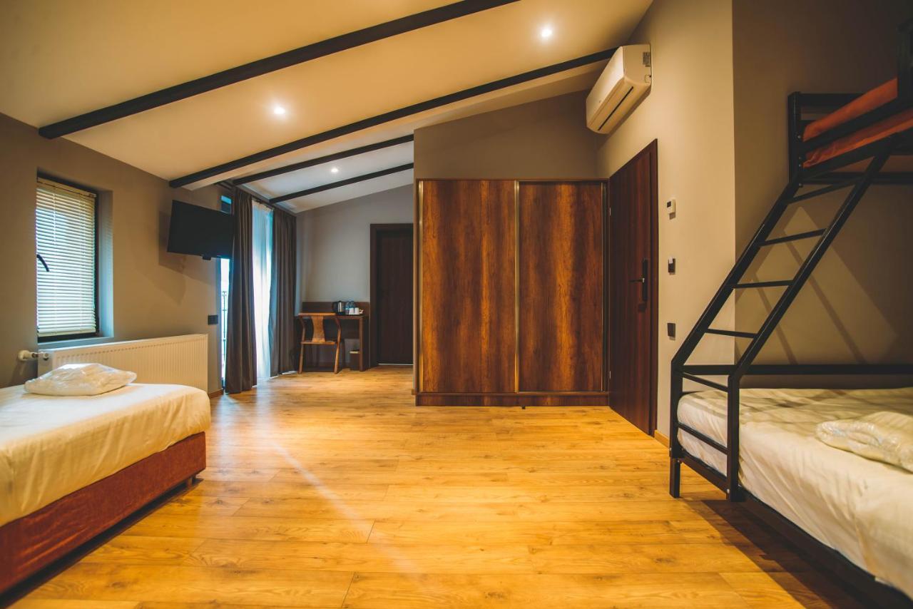 Boutique Hotel Kviria 텔라비 외부 사진